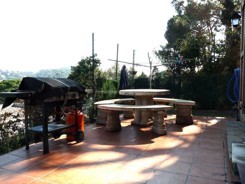 8 sovrum Villa till salu i Lloret de Mar - 310 000 € (Ref: 7694927)