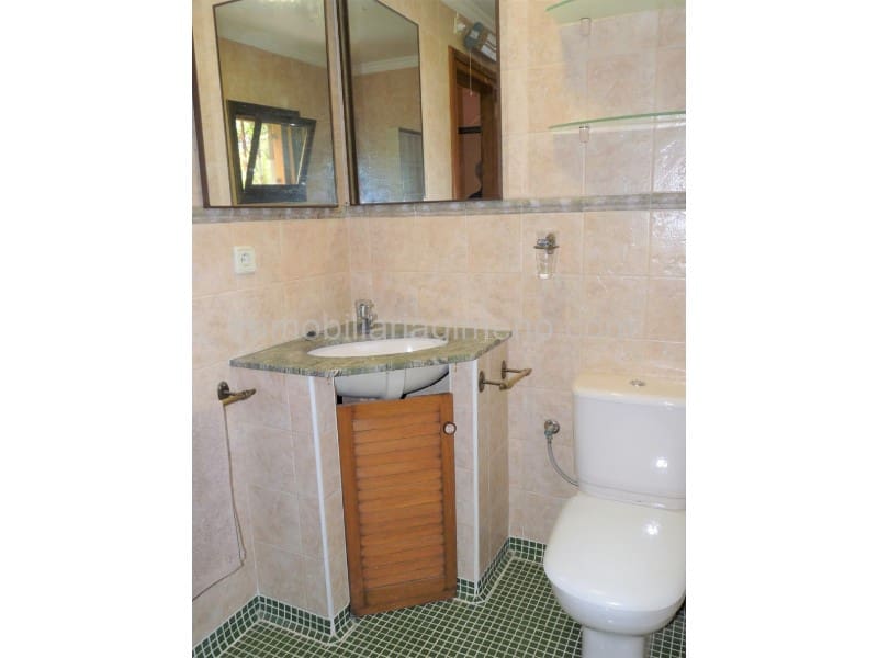 6 soveværelse Villa til salg i Lloret de Mar med swimmingpool garage - € 395.000 (Ref: 7694929)