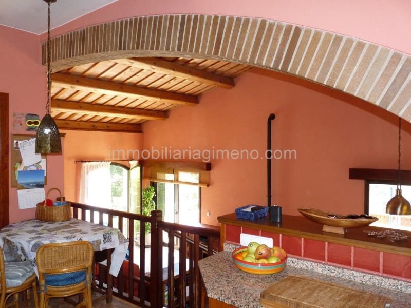 6 soveværelse Villa til salg i Lloret de Mar med swimmingpool garage - € 395.000 (Ref: 7694929)