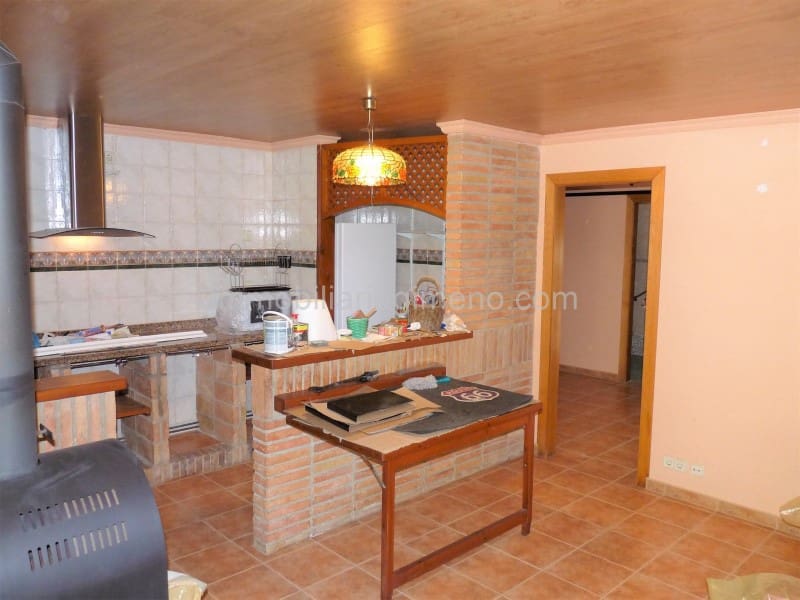 6 soveværelse Villa til salg i Lloret de Mar med swimmingpool garage - € 395.000 (Ref: 7694929)