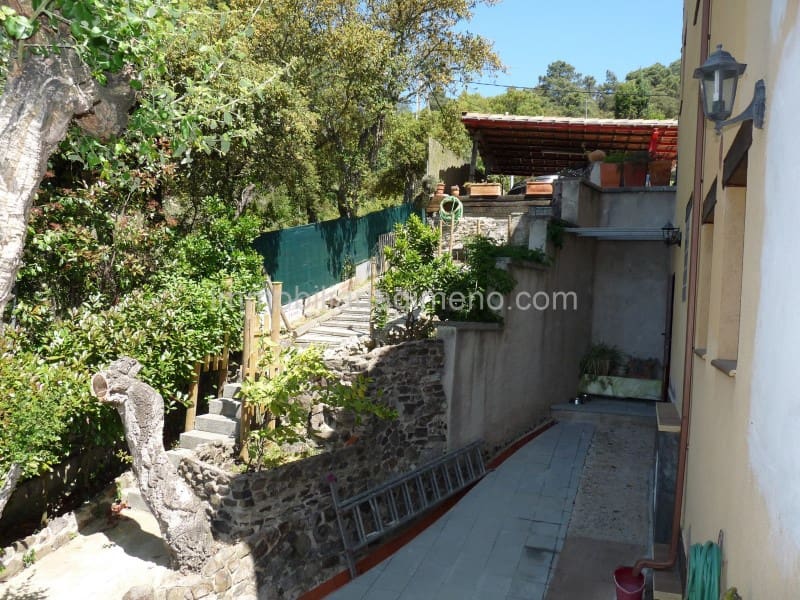 6 soveværelse Villa til salg i Lloret de Mar med swimmingpool garage - € 395.000 (Ref: 7694929)