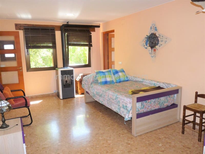 6 soveværelse Villa til salg i Lloret de Mar med swimmingpool garage - € 395.000 (Ref: 7694929)