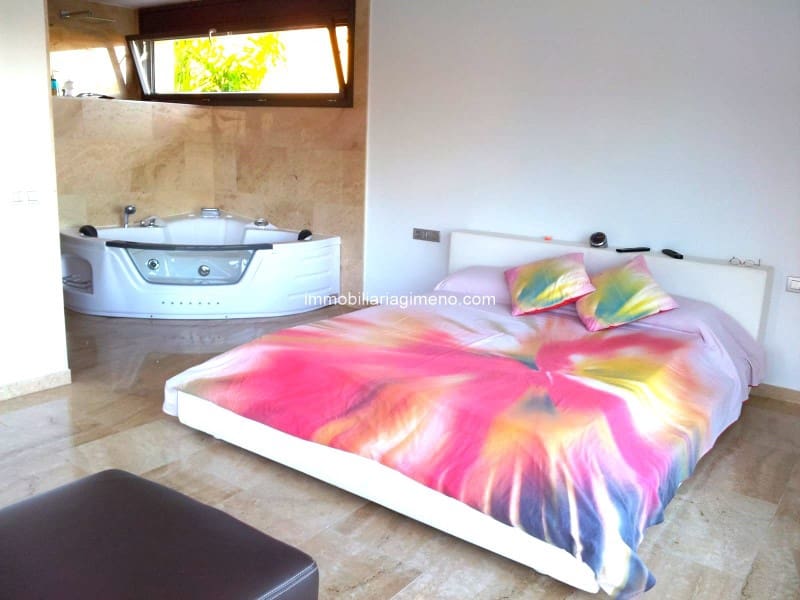 4 soveværelse Villa til salg i Lloret de Mar - € 1.250.000 (Ref: 7694933)