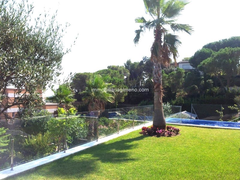 4 soveværelse Villa til salg i Lloret de Mar - € 1.250.000 (Ref: 7694933)