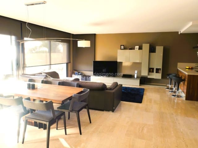 5 slaapkamer Villa te koop in Canyelles, Lloret de Mar met garage - € 1.900.000 (Ref: 7699782)