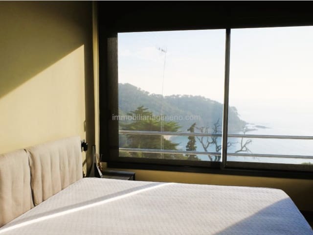 5 slaapkamer Villa te koop in Canyelles, Lloret de Mar met garage - € 1.900.000 (Ref: 7699782)