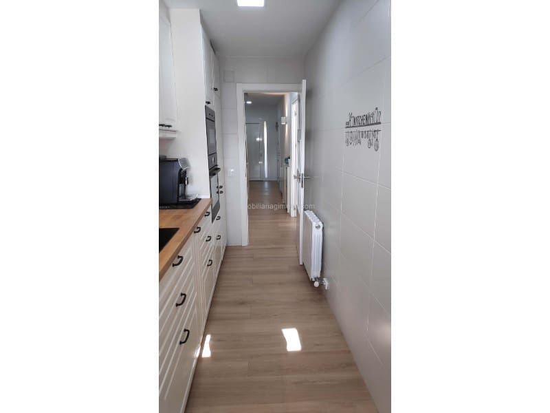 4 soveværelse Byhus til salg i Lloret de Mar med swimmingpool garage - € 396.000 (Ref: 8093884)