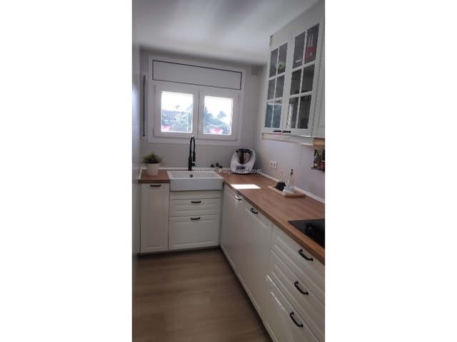 4 Zimmer Haus zu verkaufen in Mas Romeu, Lloret de Mar mit Pool Garage - 396.000 € (Ref: 8093884)