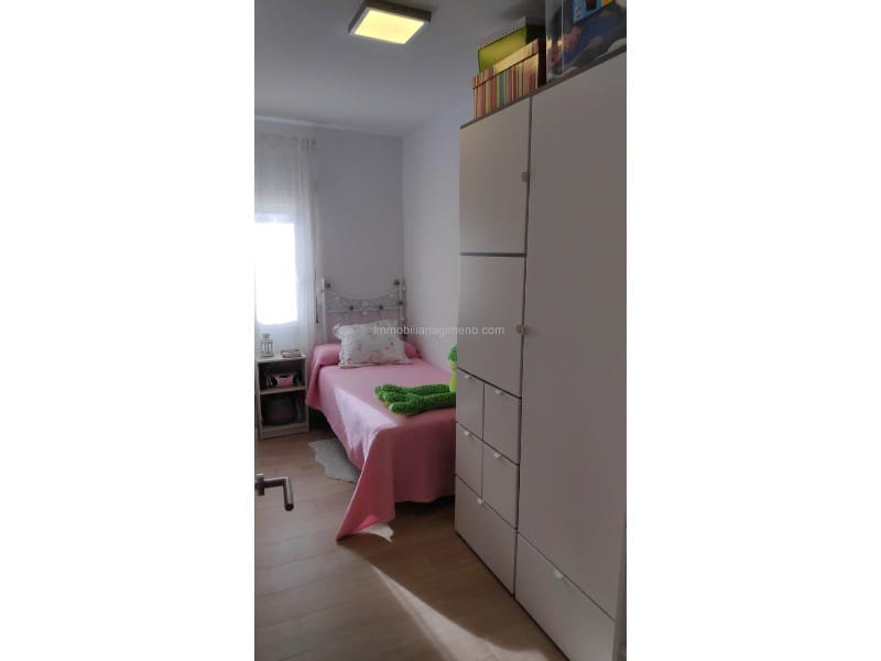 4 soveværelse Byhus til salg i Lloret de Mar med swimmingpool garage - € 396.000 (Ref: 8093884)