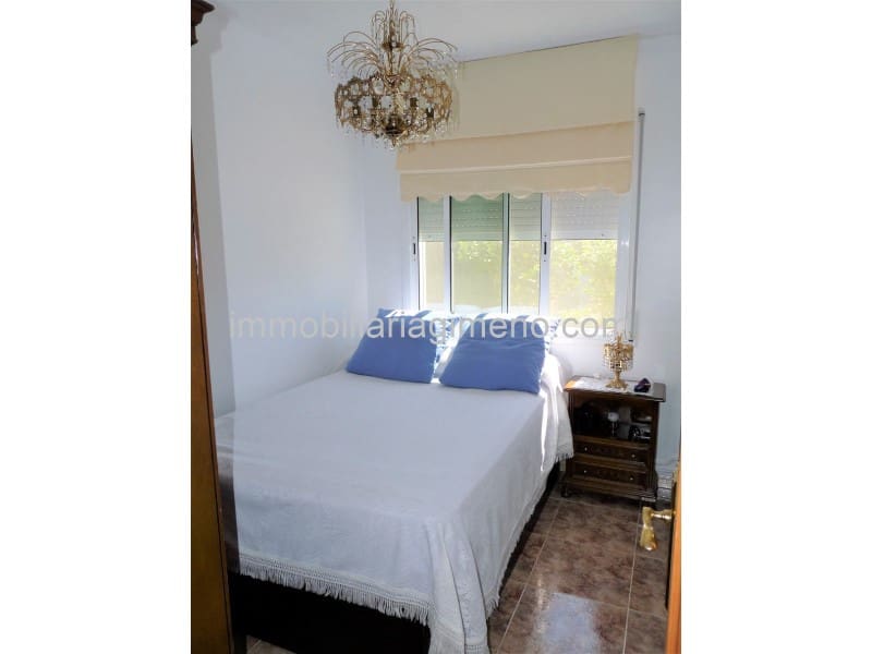 3 soveværelse Villa til salg i Lloret de Mar med garage - € 280.000 (Ref: 8243606)