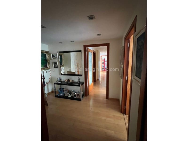 5 sypialnia Apartament na sprzedaż w Lloret de Mar - 670 000 € (Ref: 8568568)