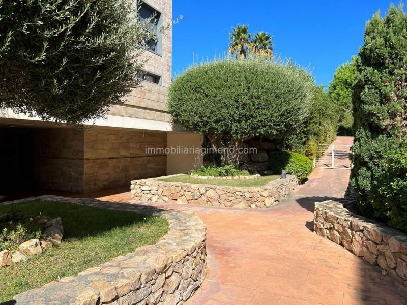 5 sypialnia Apartament na sprzedaż w Lloret de Mar - 670 000 € (Ref: 8568568)
