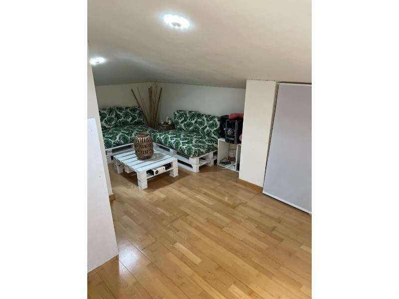 5 sypialnia Apartament na sprzedaż w Lloret de Mar - 670 000 € (Ref: 8568568)