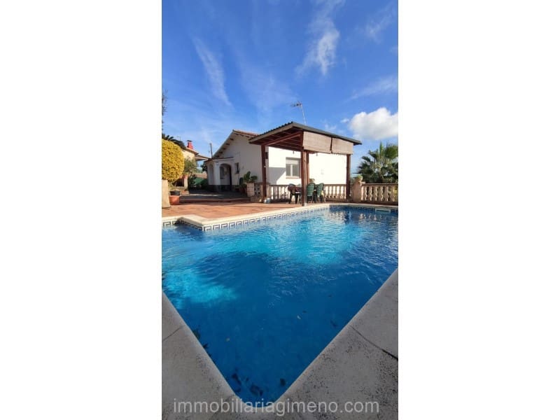 4 chambre Villa/Maison à vendre à Lloret de Mar avec piscine garage - 350 000 € (Ref: 8643534)