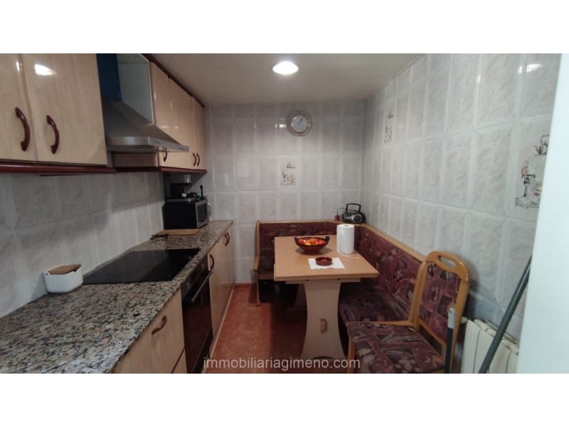 4 chambre Villa/Maison à vendre à Lloret de Mar avec piscine garage - 350 000 € (Ref: 8643534)