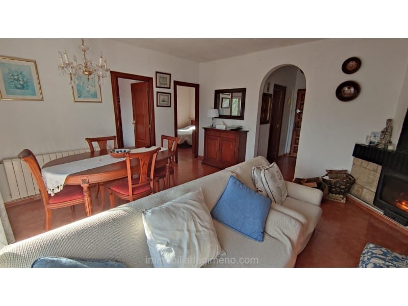 4 chambre Villa/Maison à vendre à Lloret de Mar avec piscine garage - 350 000 € (Ref: 8643534)