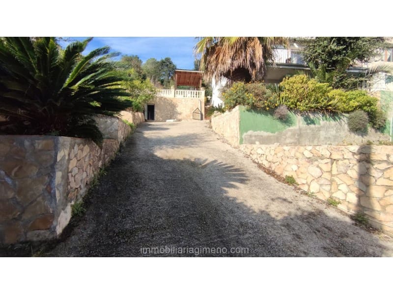 4 chambre Villa/Maison à vendre à Lloret de Mar avec piscine garage - 350 000 € (Ref: 8643534)