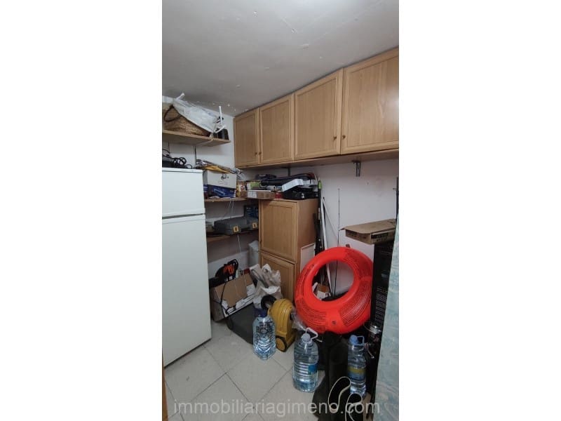 4 chambre Villa/Maison à vendre à Lloret de Mar avec piscine garage - 350 000 € (Ref: 8643534)