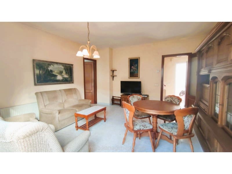 3 soveværelse Byhus til salg i Lloret de Mar med garage - € 285.000 (Ref: 9208579)