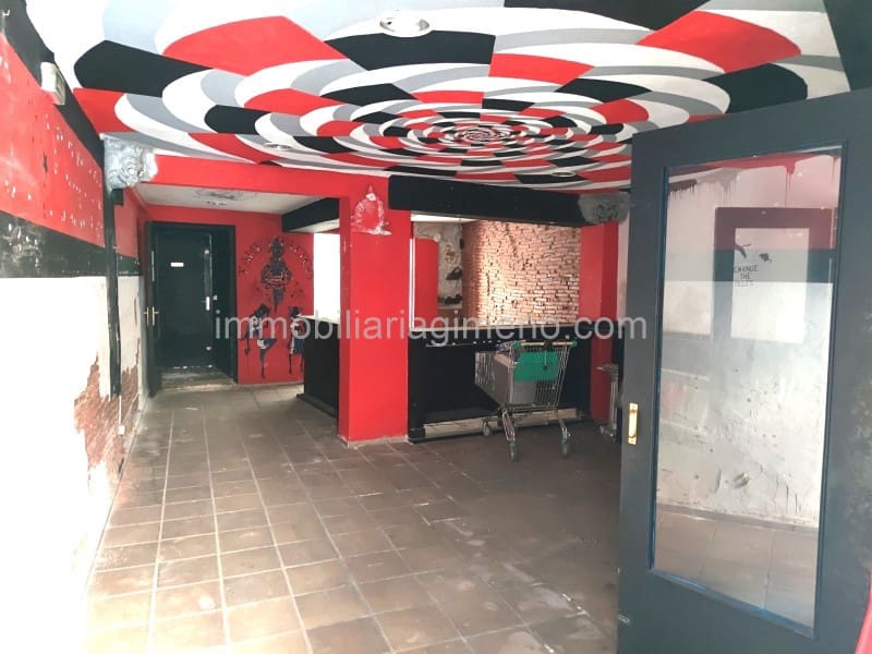 4 camera da letto Finca/Casa di Campagna in vendita in Lloret de Mar - 200.000 € (Rif: 9417494)