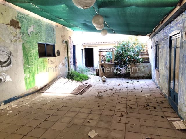 4 camera da letto Finca/Casa di Campagna in vendita in Centre, Lloret de Mar - 200.000 € (Rif: 9417494)