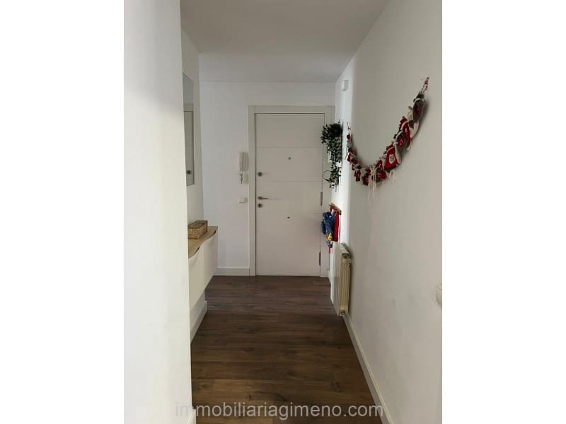 3 soverom Leilighet til salgs i Blanes med garasje - € 285 000 (Ref: 9450960)