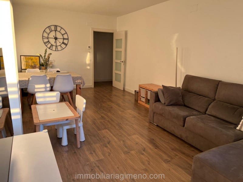 3 soverom Leilighet til salgs i Blanes med garasje - € 285 000 (Ref: 9450960)