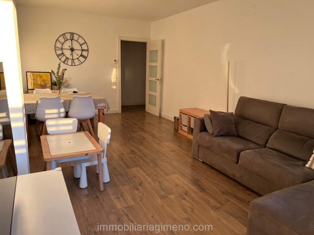 3 soverom Leilighet til salgs i Blanes med garasje - € 285 000 (Ref: 9450960)