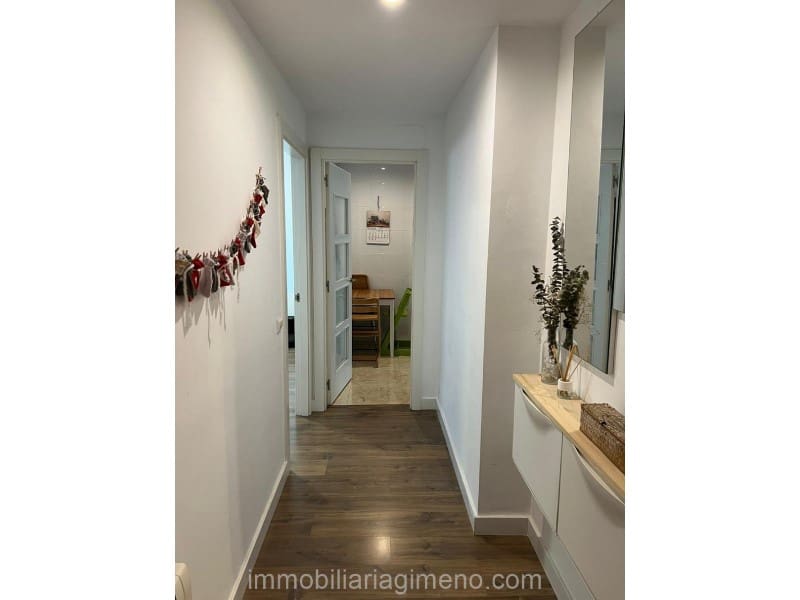 3 soverom Leilighet til salgs i Blanes med garasje - € 285 000 (Ref: 9450960)