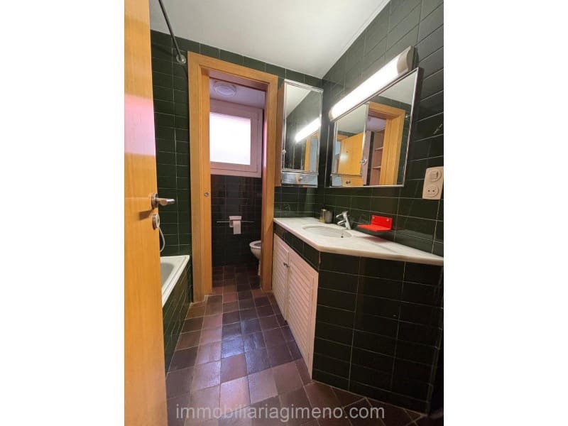 2 quarto Penthouse para arrendar em Lloret de Mar - 725 € (Ref: 9499019)