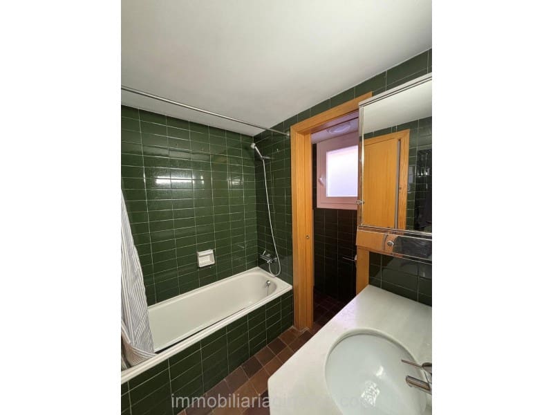 2 quarto Penthouse para arrendar em Lloret de Mar - 725 € (Ref: 9499019)