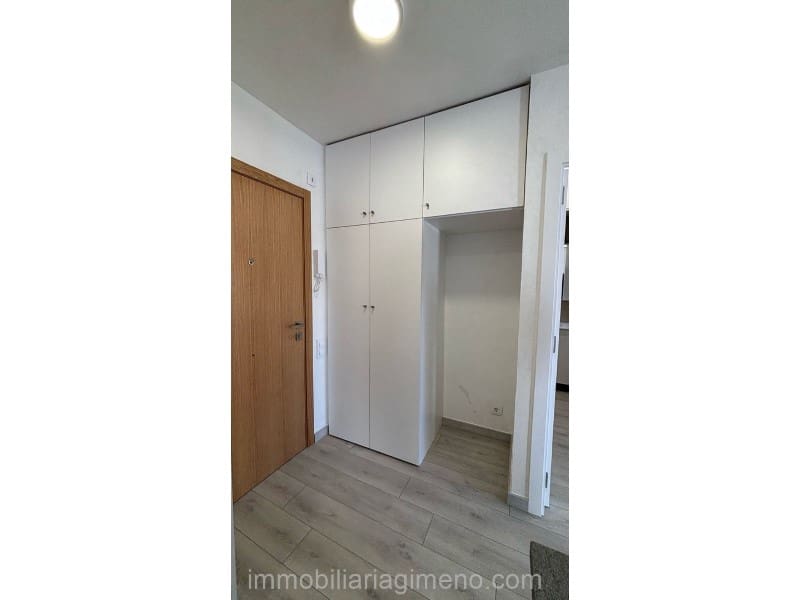 1 soveværelse Lejlighed til salg i Lloret de Mar med swimmingpool - € 179.000 (Ref: 9557951)