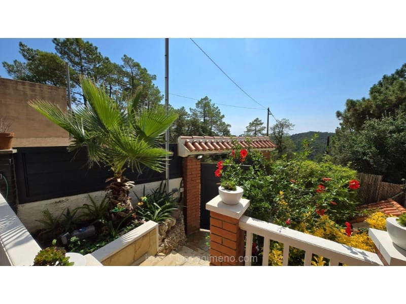 5 soveværelse Villa til salg i Lloret de Mar med garage - € 379.500 (Ref: 9604868)