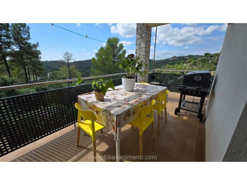 5 soveværelse Villa til salg i Lloret de Mar med garage - € 379.500 (Ref: 9604868)