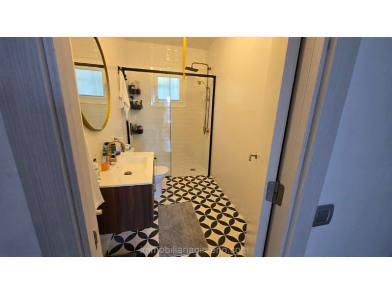 5 soveværelse Villa til salg i Lloret de Mar med garage - € 379.500 (Ref: 9604868)