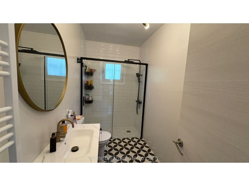 5 soveværelse Villa til salg i Lloret de Mar med garage - € 379.500 (Ref: 9604868)