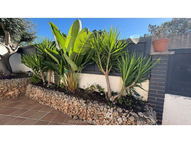 5 soveværelse Villa til salg i Lloret de Mar med garage - € 379.500 (Ref: 9604868)