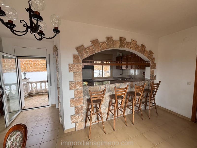 4 sovrum Villa till salu i Lloret de Mar med pool garage - 535 000 € (Ref: 9679727)