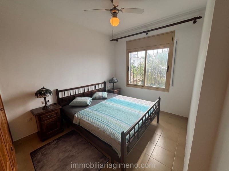 4 sovrum Villa till salu i Lloret de Mar med pool garage - 535 000 € (Ref: 9679727)