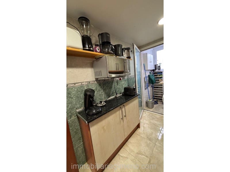 2 makuuhuone Asunto myytävänä paikassa Lloret de Mar mukana 
autotalli - 175 000 € (Ref: 9741648)