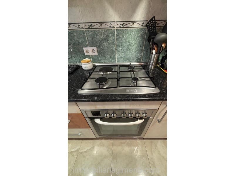 2 makuuhuone Asunto myytävänä paikassa Lloret de Mar mukana 
autotalli - 175 000 € (Ref: 9741648)