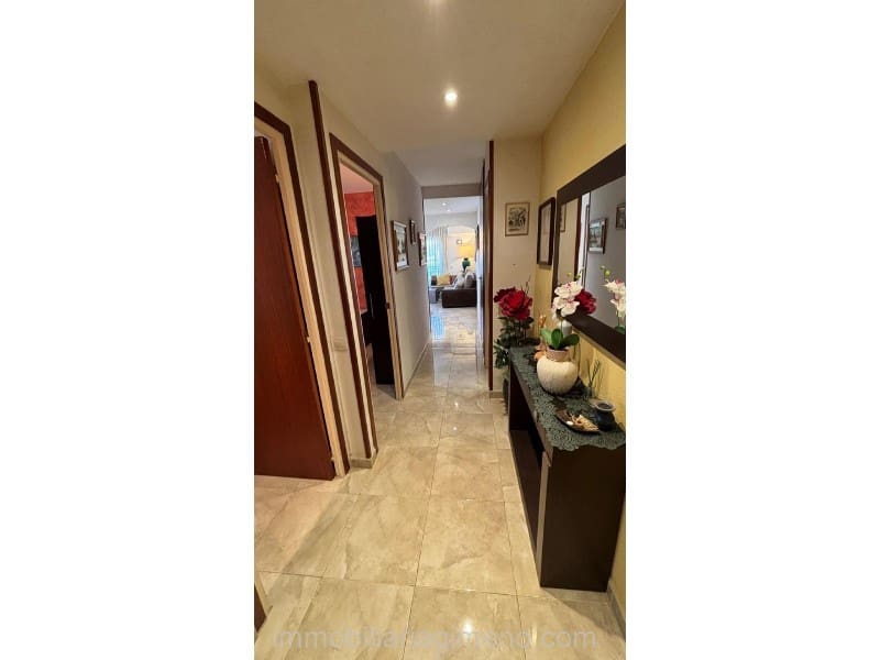 2 makuuhuone Asunto myytävänä paikassa Lloret de Mar mukana 
autotalli - 175 000 € (Ref: 9741648)