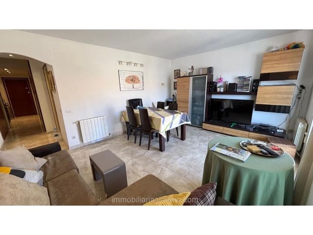 2 makuuhuone Asunto myytävänä paikassa Fenals, Lloret de Mar mukana 
autotalli - 175 000 € (Ref: 9741648)