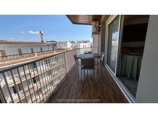 2 makuuhuone Asunto myytävänä paikassa Fenals, Lloret de Mar mukana 
autotalli - 175 000 € (Ref: 9741648)