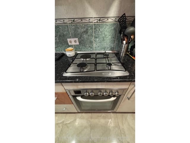 2 makuuhuone Asunto myytävänä paikassa Fenals, Lloret de Mar mukana 
autotalli - 175 000 € (Ref: 9741648)