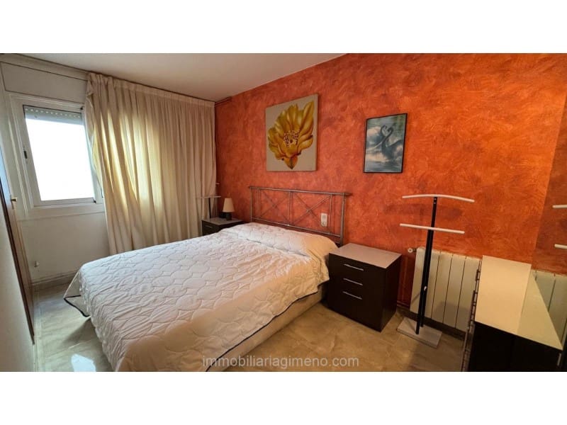 2 makuuhuone Asunto myytävänä paikassa Lloret de Mar mukana 
autotalli - 175 000 € (Ref: 9741648)