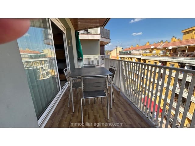 2 makuuhuone Asunto myytävänä paikassa Fenals, Lloret de Mar mukana 
autotalli - 175 000 € (Ref: 9741648)