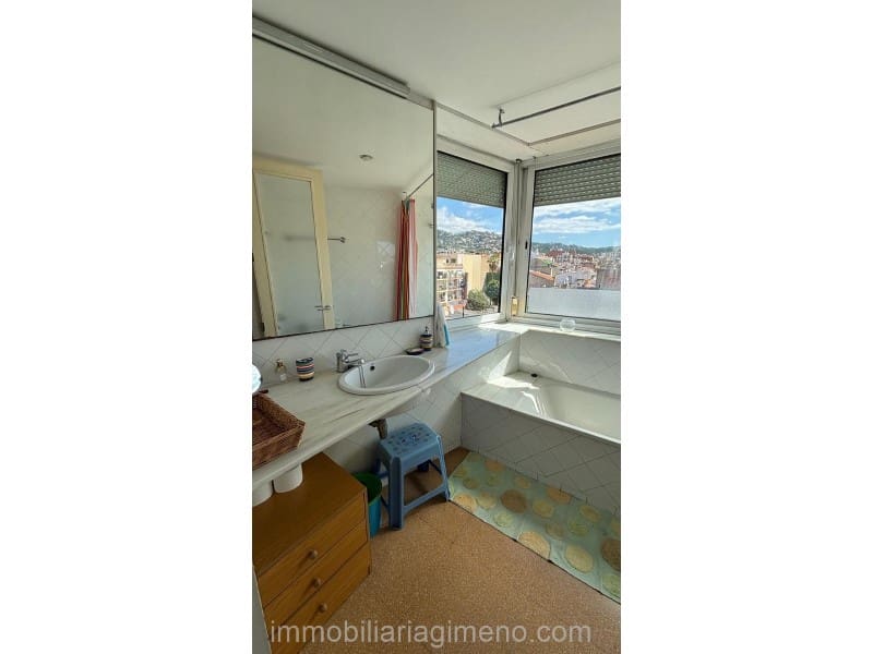 2 camera da letto Appartamento in vendita in Lloret de Mar - 240.000 € (Rif: 9878888)