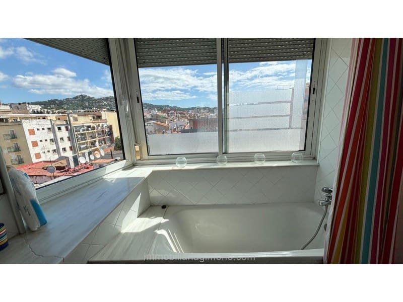 2 camera da letto Appartamento in vendita in Lloret de Mar - 240.000 € (Rif: 9878888)