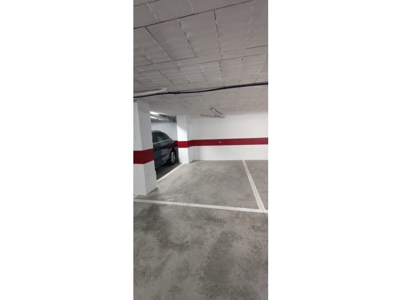 Garage zu vermieten in Lloret de Mar - 100 € (Ref: 9990389)